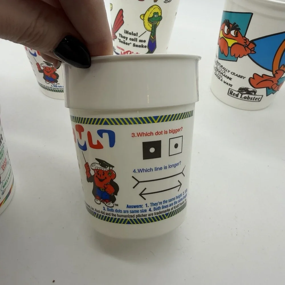 N/A vtg plastic